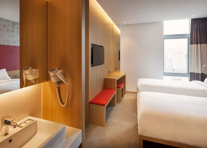 Travelodge Dongdaemun 3*